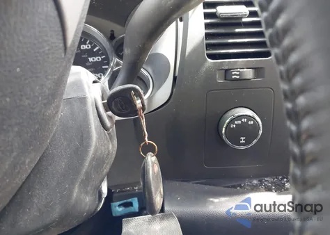 2011 Chevrolet Silverado 1500 Lt z USA, uszkodzony, nr VIN 1GCRKSE35B2300727